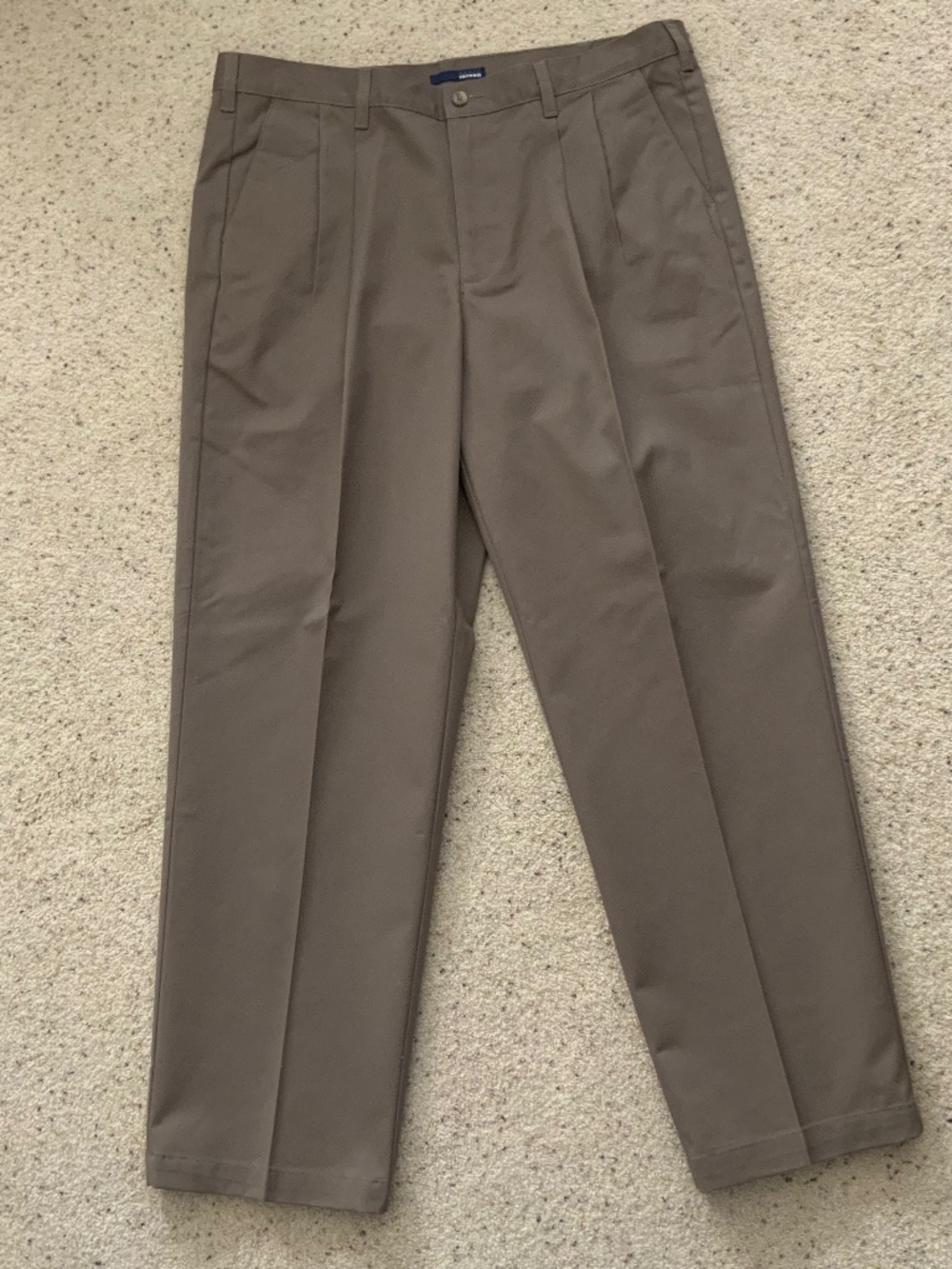 Basic Editions Mens Pleated Khaki Pants, 38W x 32L, Taupe, NWOT